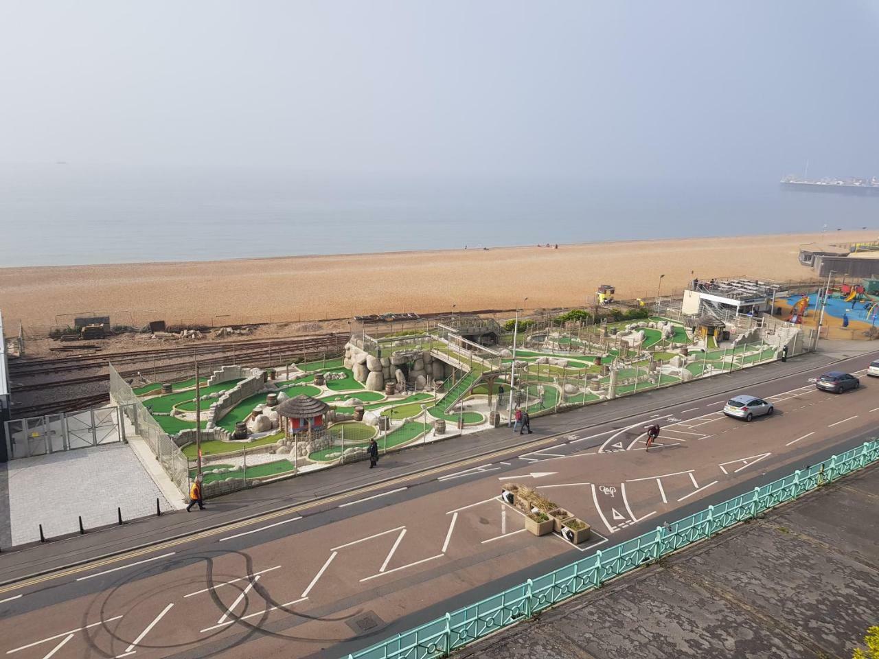 Hotel Waynes Place Hove Exteriér fotografie